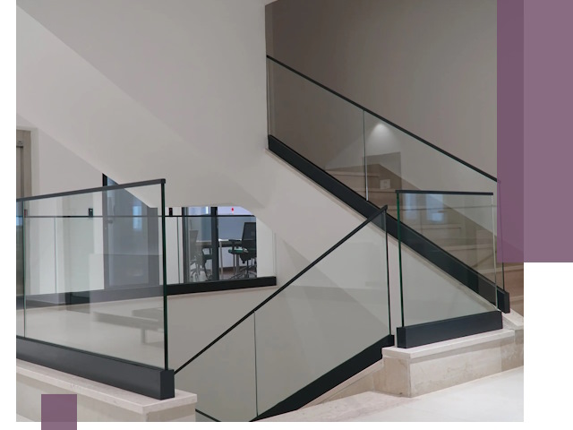 Стеклянные перила премиум-класса с установкой в Кашире