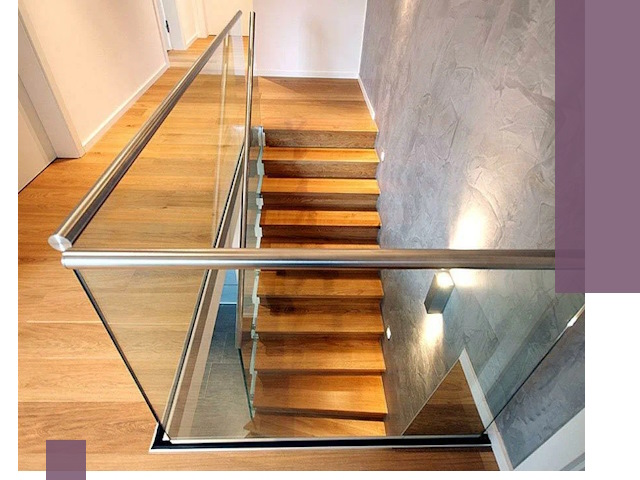 Перила для лестницы в доме — изготовление и монтаж в Кашире