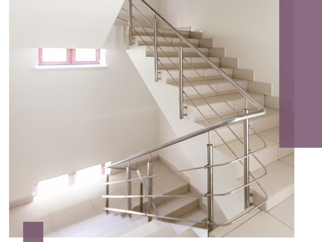 Установка и замена перил в подъезде в Кашире